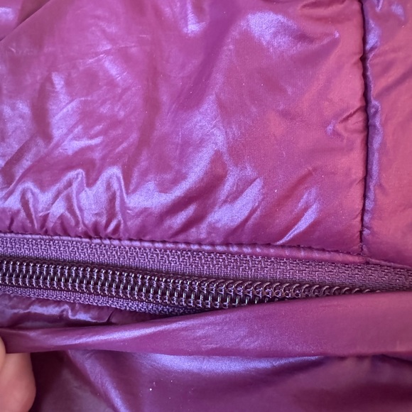 Michael Kors Girls Puffer Jacket Size 8 | Removable Hood - Picture 4 of 5